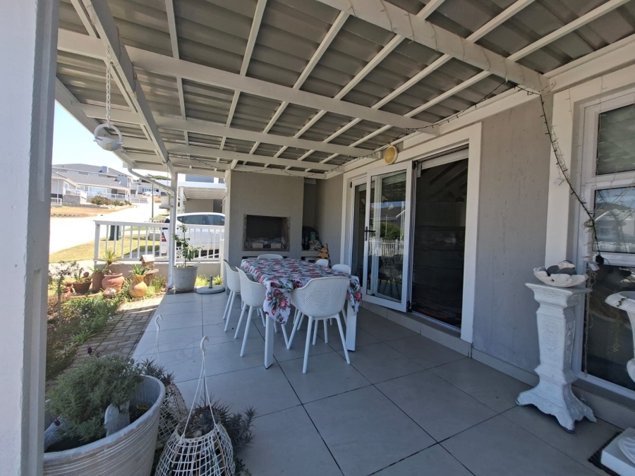2 Bedroom Property for Sale in Tergniet Western Cape